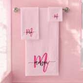 Hot Pink Modern Script Girly Monogram Naam Bad Handdoek