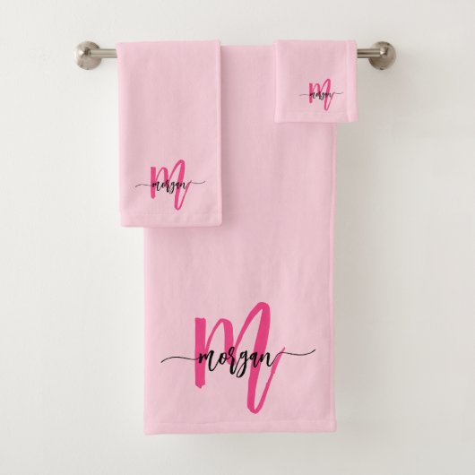 Hot Pink Modern Script Girly Monogram Naam Bad Handdoek (Insitu)
