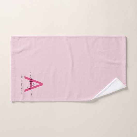Hot Pink Modern Script Girly Monogram Naam Bad Handdoek (Handdoek)