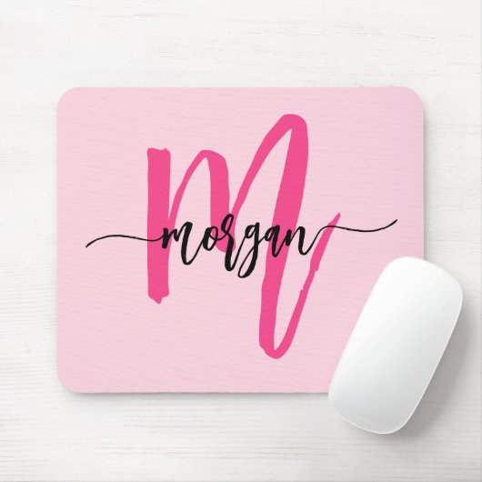 Hot Pink Modern Script Girly Monogram Naam Muismat (Met muis)