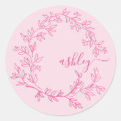 Hot Pink Modern Script Girly Monogram Naam Ronde Sticker (Voorkant)
