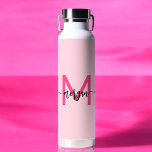 Hot Pink Modern Script Girly Monogram Naam Waterfles<br><div class="desc">Blijf gehydrateerd in stijl met onze Hot Pink Modern Script Girly Monogram Naam Water Bottle! Deze waterfles is voorzien van een gedurfd hot pink ontwerp en is gepersonaliseerd met jouw naam in een elegant, modern script voor een chique, aangepaste toets. Perfect voor school, workouts of onderweg, het is gemaakt van...</div>