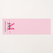 Hot Pink Modern Script Girly Monogram Naam Yogamat (Voorkant (horizontaal))