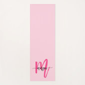 Hot Pink Modern Script Girly Monogram Naam Yogamat (Voorkant)