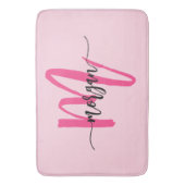 Hot Pink Monogram Dorm Room voor meisjes Badmat (Voorkant Verticaal)