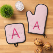Hot Pink Monogram Meisje Keukenscript Ovenwant & Pannenlap Set (Top down)