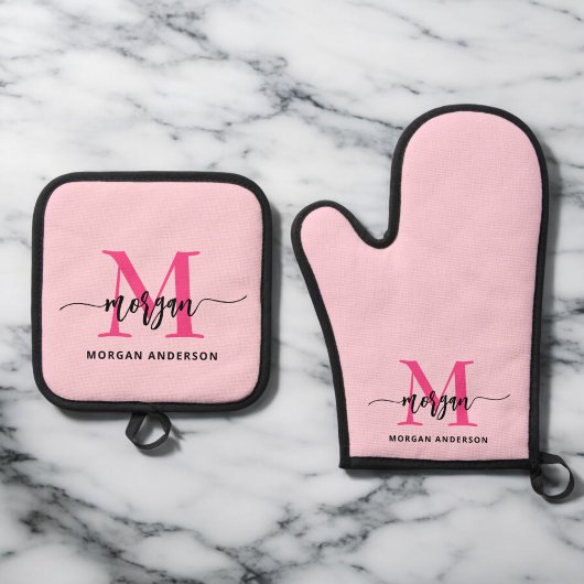 Hot Pink Monogram Meisje Keukenscript Ovenwant & Pannenlap Set