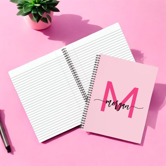 Hot Pink Monogram Meisje Terug naar school Notitieboek