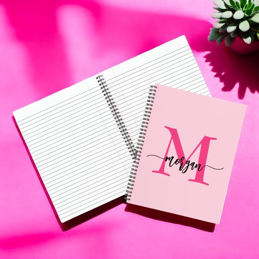 Hot Pink Monogram Meisje Terug naar school Notitieboek