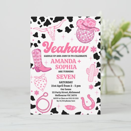 Hot Pink Twin Cowgirl Rodeo Westerne Disco Verjaar Kaart (Staand voorkant)