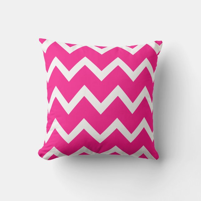 Hot Pink Zigzag Chevron Pattern Kussens buitenshui (Voorkant)
