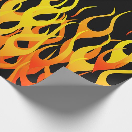 Hot Racing Flames Grafisch Cadeaupapier (Hoek)