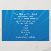 Hot Red Race auto met Flames Boy's Birthday Party Flyer (Achterkant)