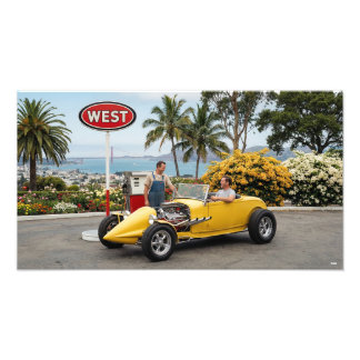 Hot rod in a gas station   foto afdruk