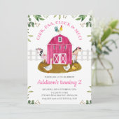 Hot-roze Boerderij Scene Foliage Birthday Uitnodig Kaart (Staand voorkant)