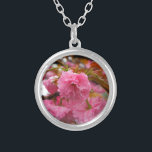 Hot-roze Cherry Blossom Flowers Zilver Vergulden Ketting<br><div class="desc">Hot-Roze Cherry Blossom Flowers Foto van Sandy Closs,  genomen op Lake Arrowiad Pink,  flower,  bloem,  bloem,  bloem,  lente,  kersen,  kersen,  tuin,  bruiloft,  bruiloften;</div>