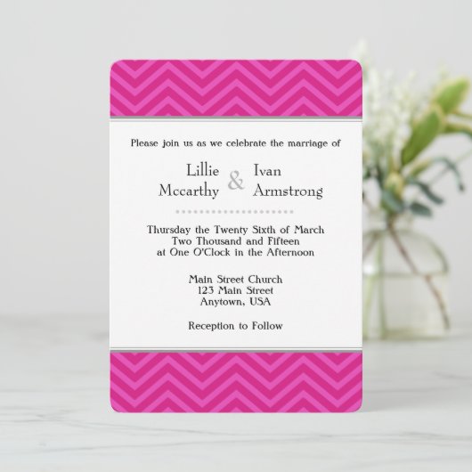 Hot-roze Chevron Wedding-uitnodigingen Kaart (Staand voorkant)