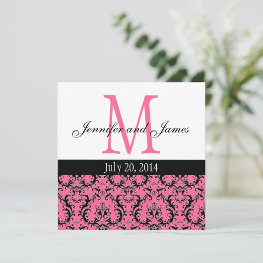Hot-roze Damask Monogram Weddenschap 4 Kaart (Staand voorkant)