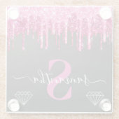 Hot-roze druppelaar op zwart monogram glazen onderzetter (Achterkant)