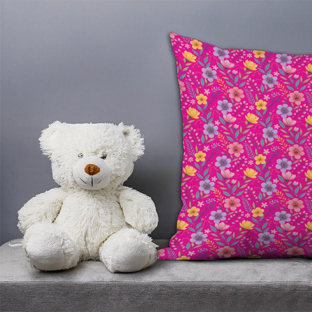 Hot roze eenvoudige wilde bloem patroon monogram kussen (Creator heeft geüpload)