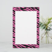 Hot-roze en zwarte zebra afdrukken briefpapier (Staand voorkant)
