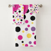 Hot roze geel monogram polka stippen bad handdoek (Insitu)