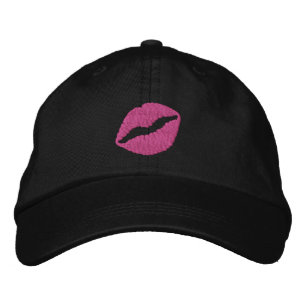 Hot Roze Lippenstift Pucker Up Kus op Zwart Pet