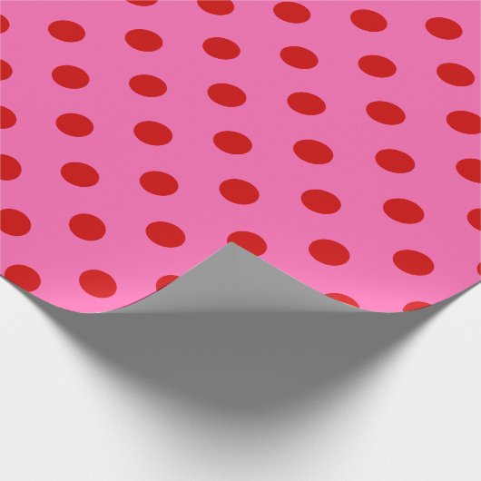 Hot-roze rode poladots voor doe-het-zelfkleuren op cadeaupapier (Hoek)