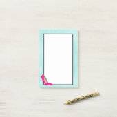 Hot-roze Stiletto Post-it® Notes (Op bureau)