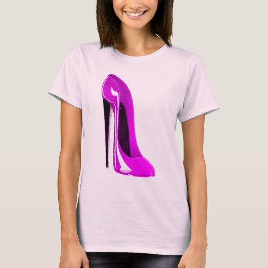 Hot-roze Stiletto-schoen T-shirt (Voorkant)