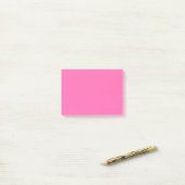 Hot-roze, vaste kleur post-it® notes (Op bureau)