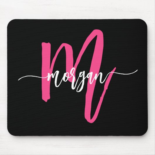 Hot Roze Zwart Modern Script Girly Monogram Naam Muismat (Voorkant)