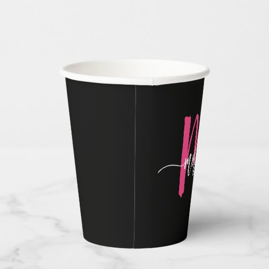 Hot Roze Zwart Modern Script Girly Monogram Naam Papieren Bekers (Rechts)