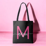 Hot Roze Zwart Modern Script Girly Monogram Naam Tote Bag<br><div class="desc">Draag uw benodigdheden in stijl met onze Hot Pink Modern Script Girly Monogram Naam Canvas tas! Dit tas is voorzien van een gedurfd hot pink ontwerp en is gepersonaliseerd met jouw naam in een chique, modern script voor een trendy, aangepaste look. Perfect voor winkelen, school of dagelijks gebruik, het biedt...</div>