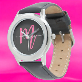 Hot Roze Zwart Modern Script Meisjes Monogram Naam Horloge