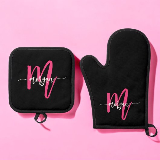 Hot Roze Zwart Monogram Meisje Keuken Script Ovenwant & Pannenlap Set