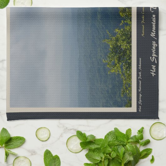 Hot Springs National Park Rainforest Centennial Ed Theedoek (Gevouwen)