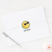 Hot Stuff Funny Sun Pun Ronde Sticker (Envelop)