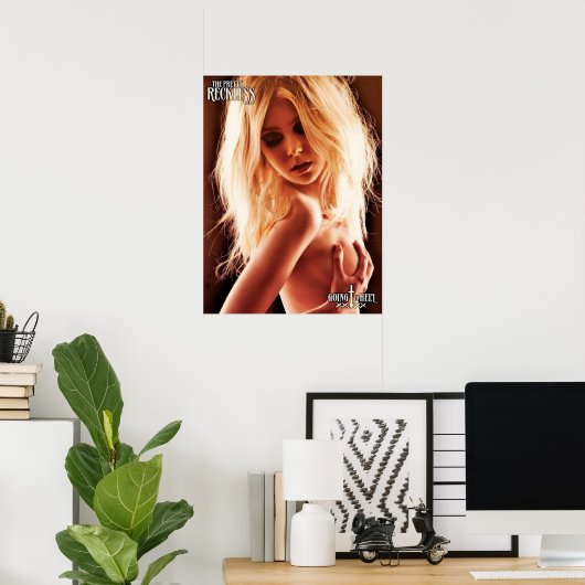 Hot Taylor Momsen Poster (Thuiskantoor)