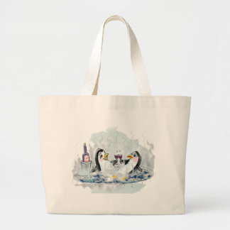 Hot Tub Penguins_bl Grote Tote Bag