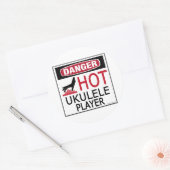 Hot Ukulele Player Ronde Sticker (Envelop)