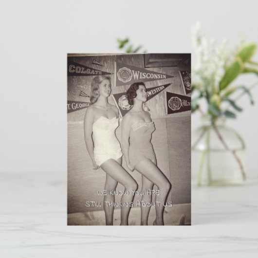 HOT YOUNG COLLEGE VROUWEN  FOTO FUNNY BABES (Staand voorkant)