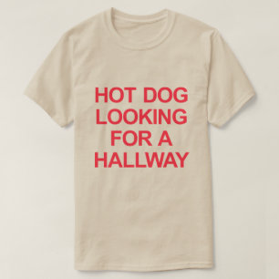 HOTDOG OP ZOEK NAAR EEN HAL T-SHIRT