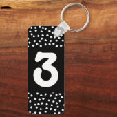 Hotel Airbnb Kamernummer Modern Cute Polka Dot Sleutelhanger (Achterkant)