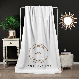Hotel Guest House Name Logo White Fleece Deken