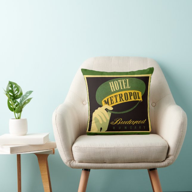 Hotel Metropol Boedapest Hongarije Baggageportier  Kussen (Stoel)
