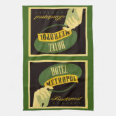 Hotel Metropol Budapest Hungary Bellhop Pet Theedoek (Verticaal)