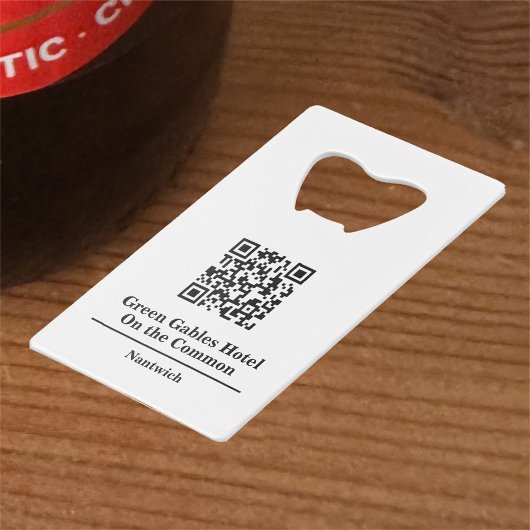 Hotel of restaurant met QR-code. Hotelgast Creditkaart Flessenopener