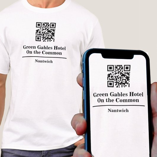 Hotel of Restaurantnaam met QR-code T-Shirt