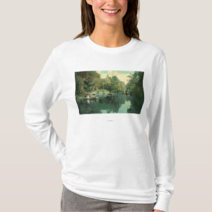 Hotel Rowardennan Guests Boating on Lake T-shirt